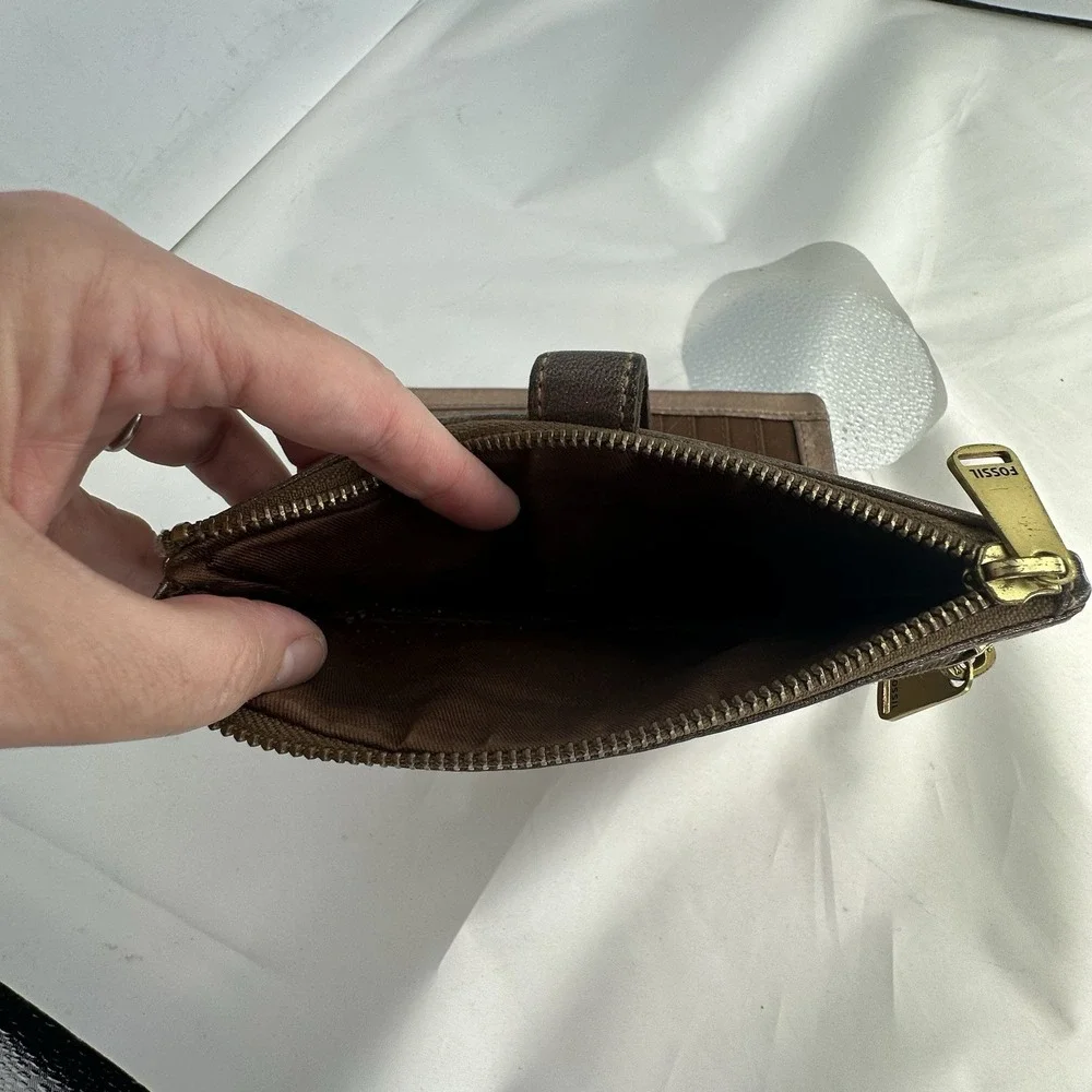 Women's Fossil Gold Metallic Wallet Cow Hide Leather Vintage